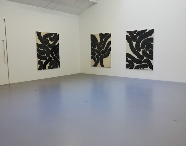 Galerie Kamel Mennour